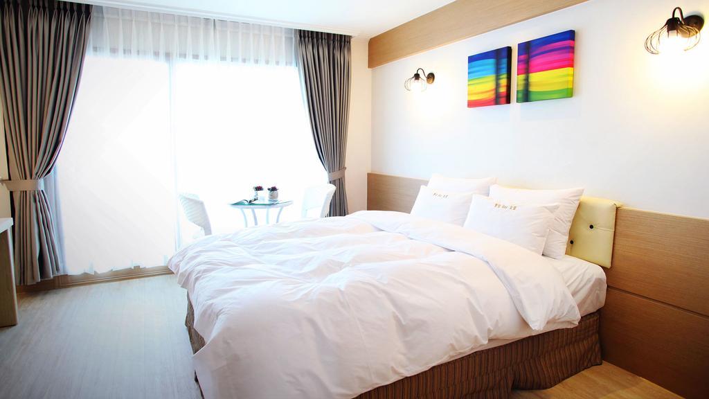 Tongyeong Bay Condo Hotel Dış mekan fotoğraf