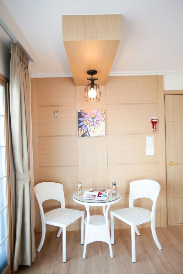 Tongyeong Bay Condo Hotel Dış mekan fotoğraf