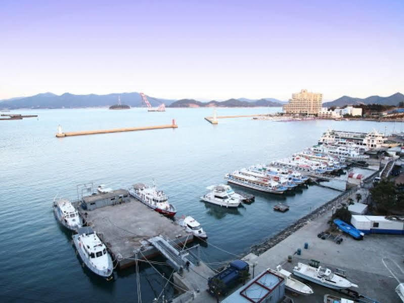 Tongyeong Bay Condo Hotel Dış mekan fotoğraf